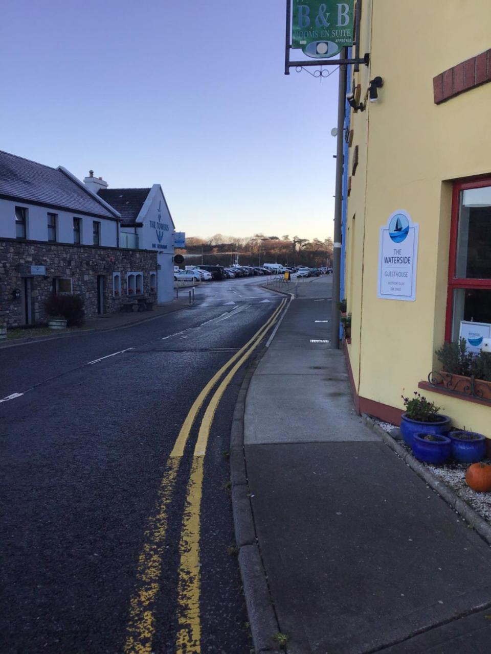 The Waterside B&B Westport Exterior photo